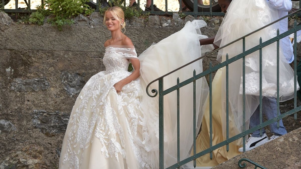 Pohádkové svatební šaty modelky Fridy Aasenové